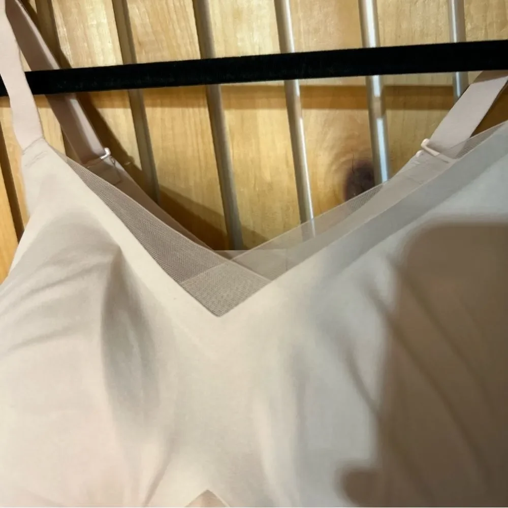 Honeylove CrossOver Bra in Sand Size Large 38B 38C - Picture 6 of 10